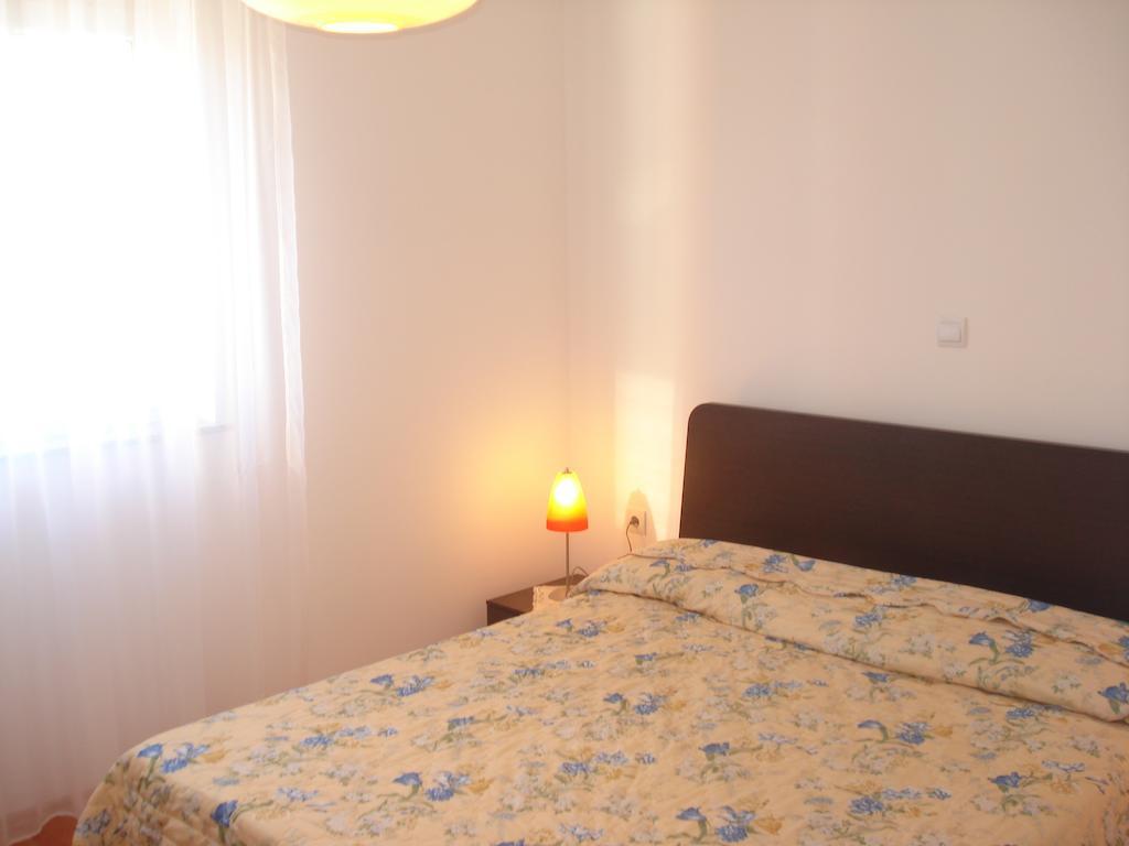 Apartments Buzleta II Fažana Szoba fotó