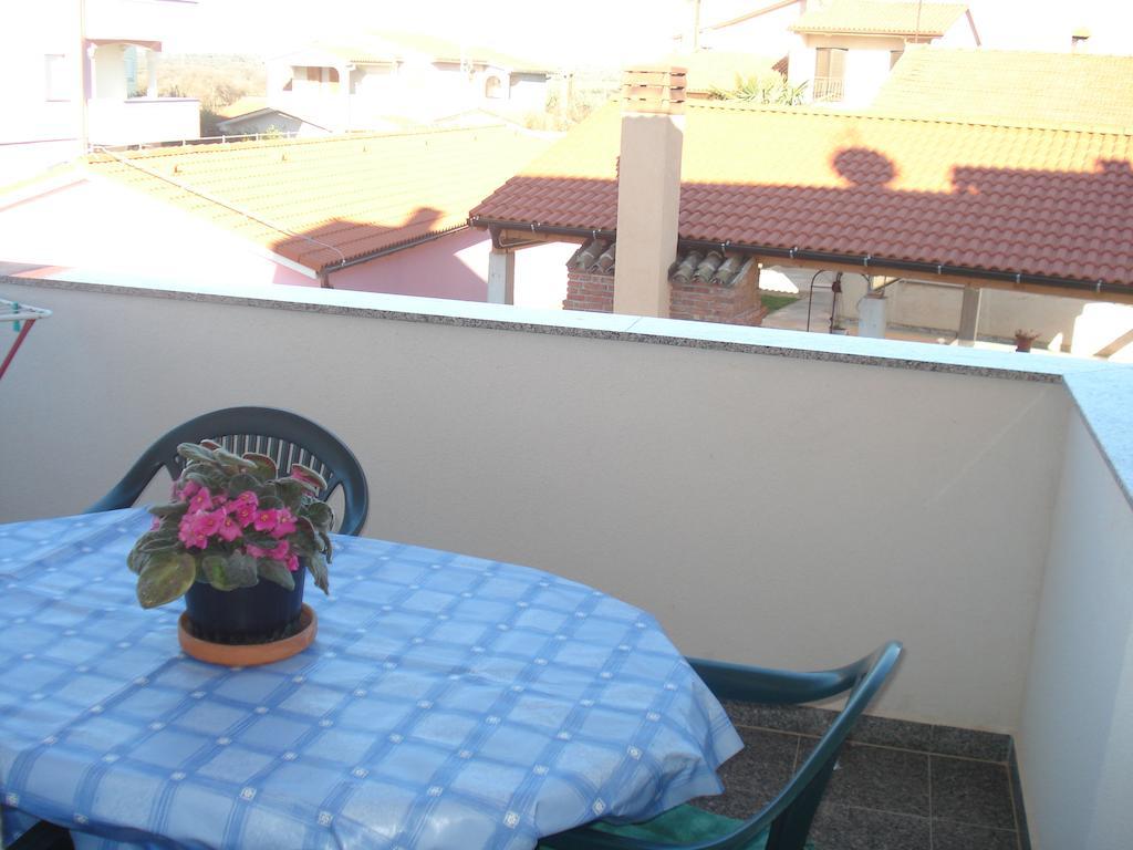 Apartments Buzleta II Fažana Szoba fotó
